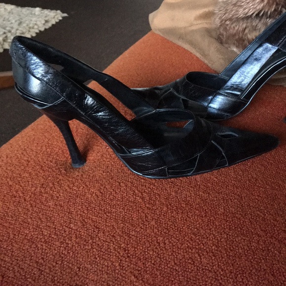 Dollhouse Lizette Leather cutout heels - Picture 4 of 7